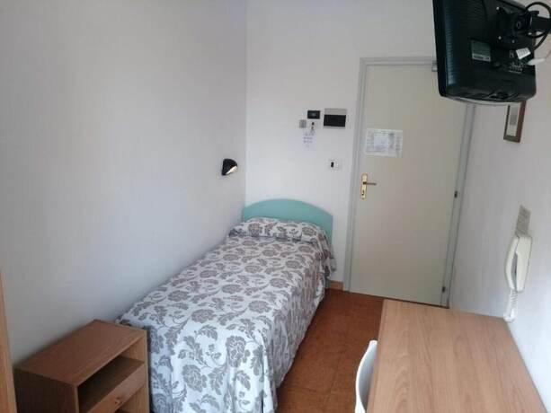 Imagen de la habitación del Hotel Alga, Bellaria-Igea Marina. Foto 19