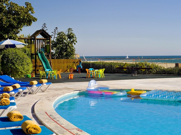 Imagen de los exteriores del Hotel Algarve Casino. Foto 12