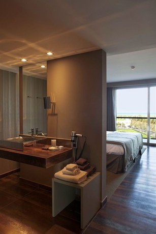 Imagen de la habitación del Hotel Algarve Marriott Salgados Golf Resort and Conference Center. Foto 8