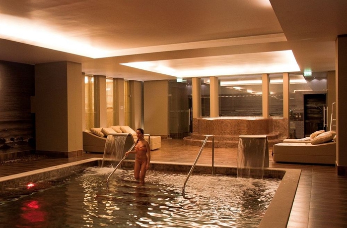 Imagen de la piscina del Hotel Algarve Marriott Salgados Golf Resort and Conference Center. Foto 14