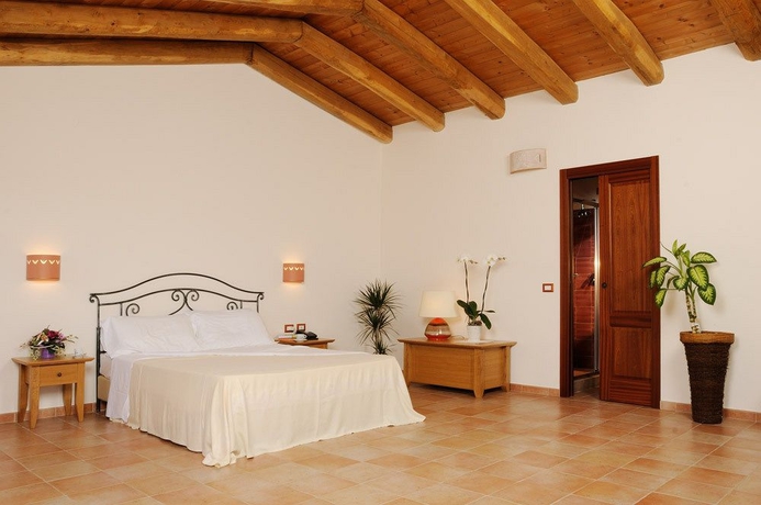 Imagen de la habitación del Hotel Alghero Resort Country. Foto 4