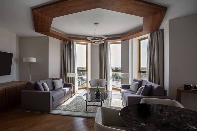 Imagen de la habitación del Hotel Algiers Marriott Bab Ezzouar. Foto 9