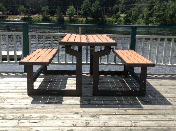 Imagen general del Hotel Algonquin Lakeside Inn. Foto 3
