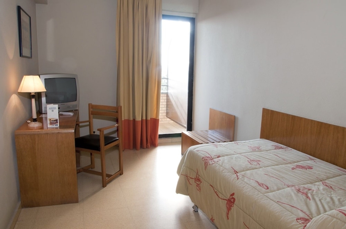 Imagen de la habitación del Hotel Alhama. Foto 6