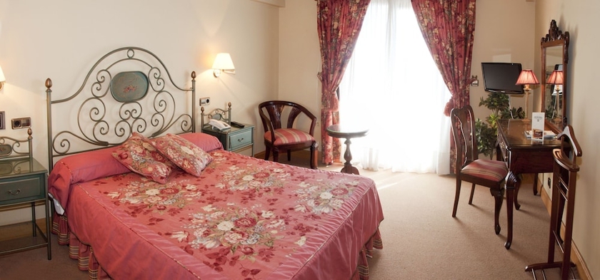 Imagen de la habitación del Hotel Alhama. Foto 9