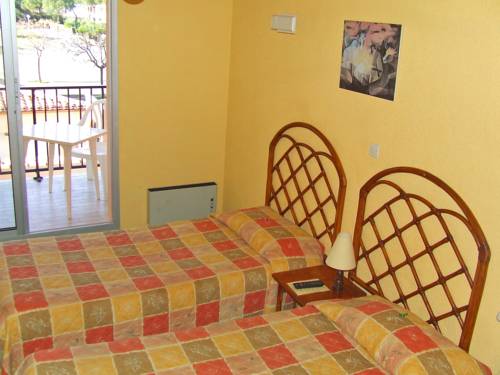 Imagen de la habitación del Hotel Alhambra, AGDE. Foto 4