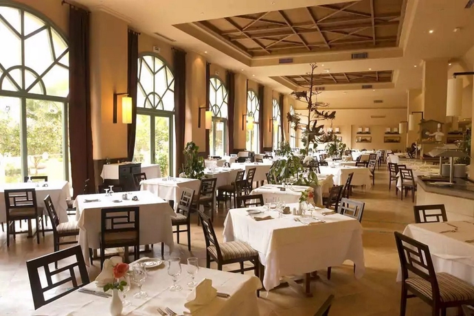 Imagen general del Hotel Alhambra Thalasso. Foto 12