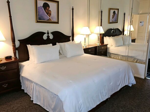 Imagen de la habitación del Hotel Alhatti Christian Resort. Foto 20