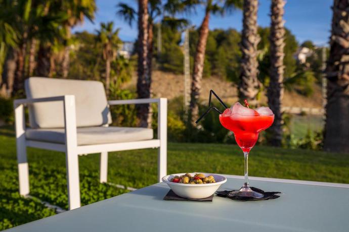 Imagen general del Hotel Alhaurin Golf Resort. Foto 17