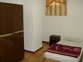 Imagen de la habitación del Hotel Al-houriat. Foto 4
