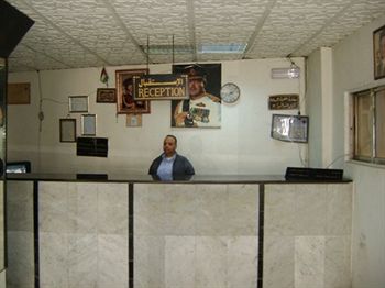 Imagen de la habitación del Hotel Al-houriat. Foto 5