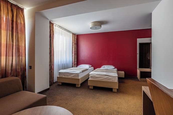 Imagen de la habitación del Hotel Ali Baba, Humenne. Foto 7