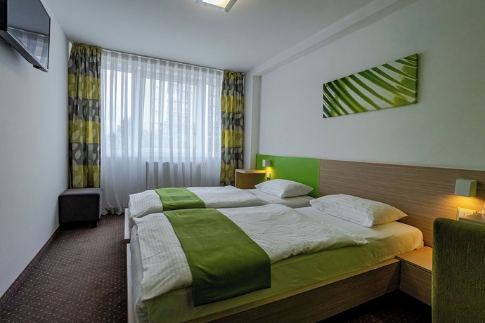 Imagen de la habitación del Hotel Ali Baba, Humenne. Foto 9
