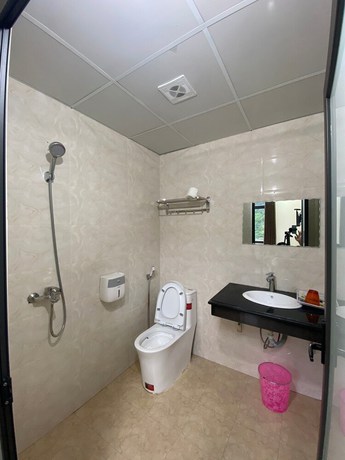 Imagen de la habitación del Hotel Ali Hostel H&agrave; Giang. Foto 15