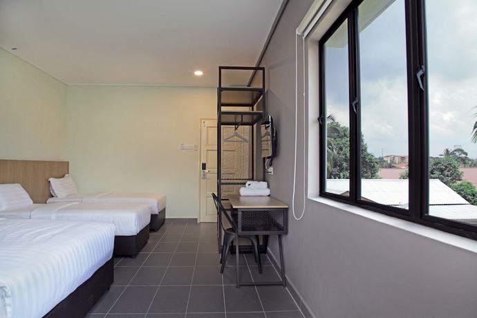 Imagen de la habitación del Hotel Ali Imran. Foto 17