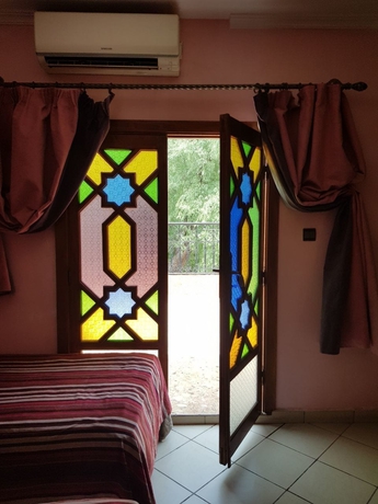 Imagen de la habitación del Hotel Ali, Marrakech. Foto 17