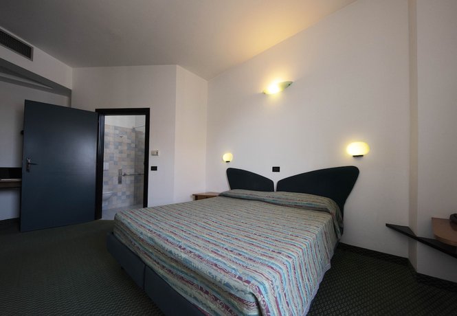 Imagen de la habitación del Hotel Ali d\'Oro. Foto 12