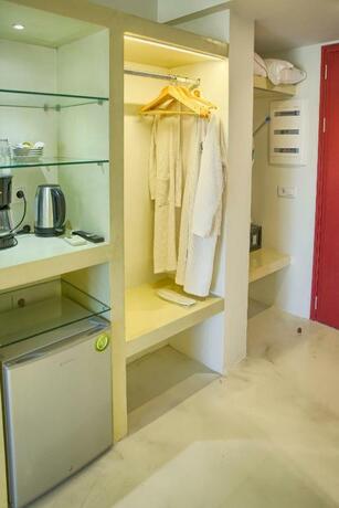 Imagen general del Hotel Alia Apartments and Suites. Foto 77