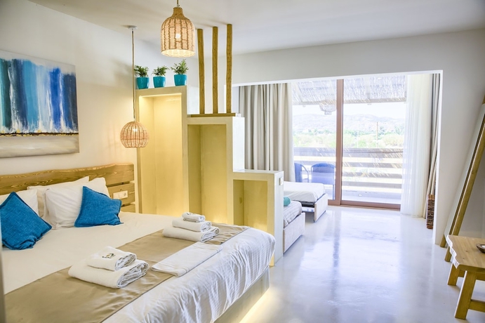 Imagen de la habitación del Hotel Alia Luxury Suites and Spa. Foto 18