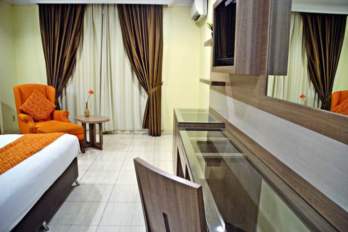 Imagen de la habitación del Hotel Alia Pasar Baru, Yakarta. Foto 2