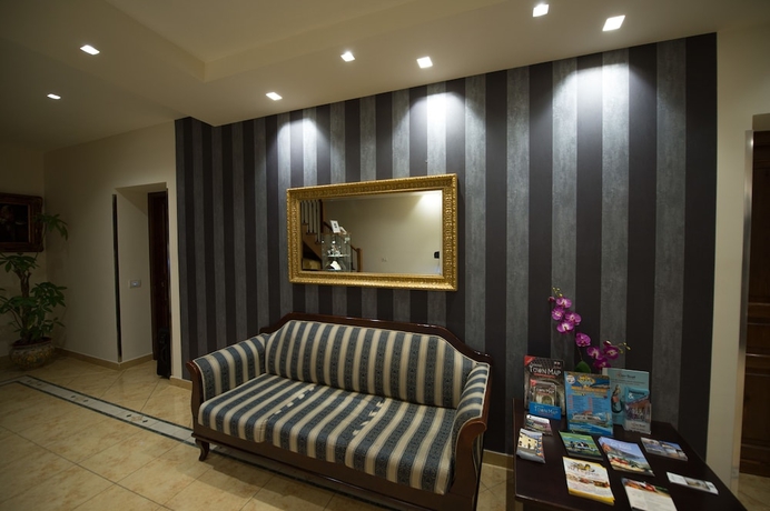 Imagen de los interiores del Hotel Aliai. Foto 16