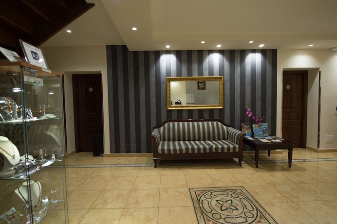 Imagen de los interiores del Hotel Aliai. Foto 17