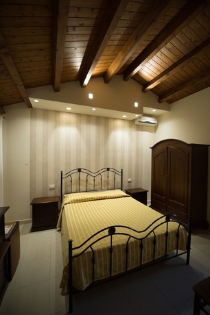 Imagen de la habitación del Hotel Aliai. Foto 8