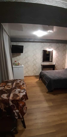 Imagen de la habitación del Hotel Alians. Foto 10