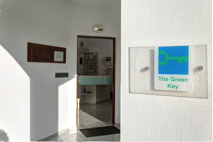 Imagen de los interiores del Hotel Alianthos Suites. Foto 10