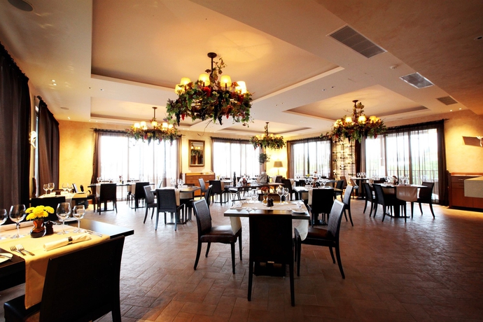 Imagen del bar/restaurante del Hotel Aliathon Aegean. Foto 2