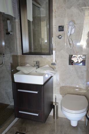 Imagen de la habitación del Hotel Alibi Sabac. Foto 16