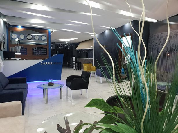 Imagen de los interiores del Hotel Alican 2. Foto 17