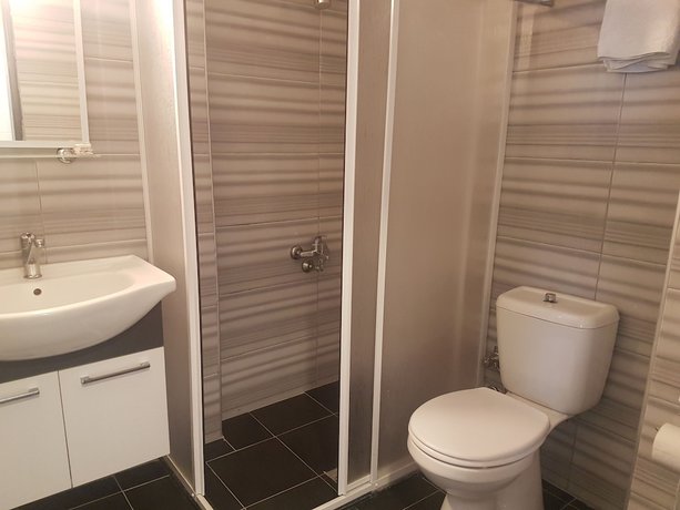 Imagen de la habitación del Hotel Alican 2. Foto 4