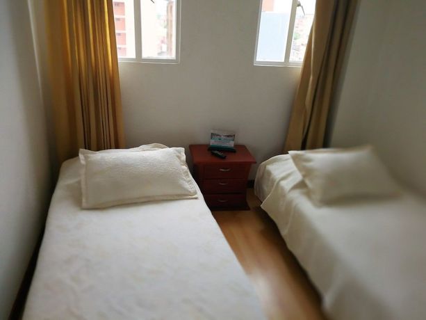 Imagen general del Hotel Alicante, Bogot&aacute;. Foto 9