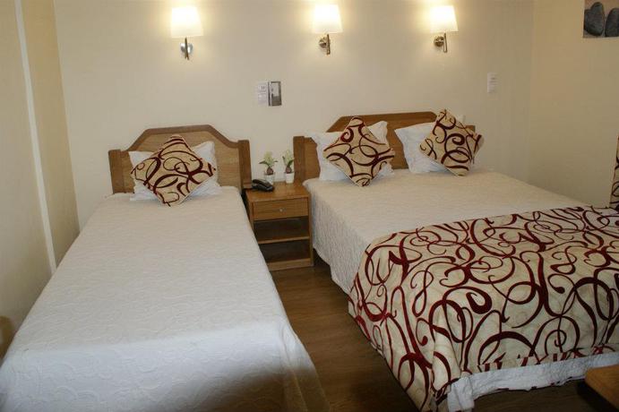 Imagen de la habitación del Hotel Alicante Lisboa. Foto 5