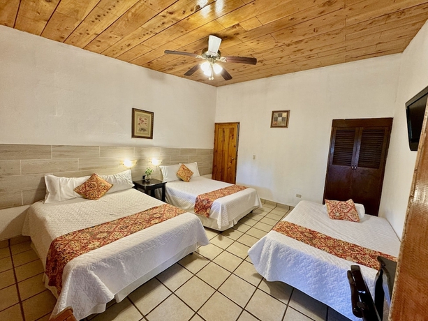 Imagen de la habitación del Hotel Alicante Montana. Foto 3