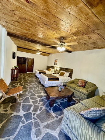 Imagen de la habitación del Hotel Alicante Montana. Foto 5