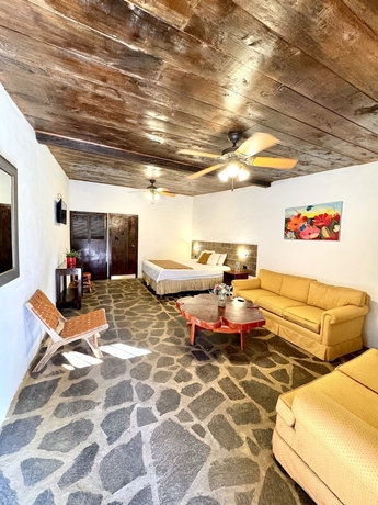 Imagen de la habitación del Hotel Alicante Montana. Foto 6