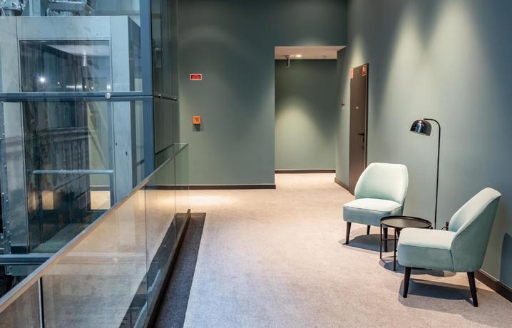 Imagen de los interiores del Hotel Alice, Budapest. Foto 10