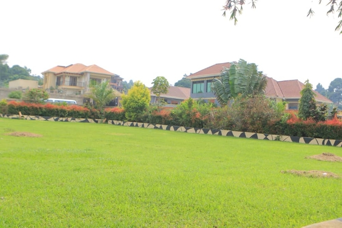 Imagen general del Hotel Alice Gardens and Campsite. Foto 8