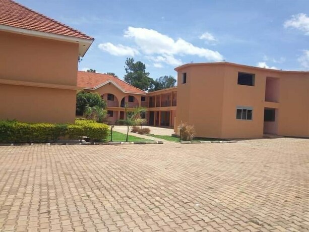 Imagen general del Hotel Alice Lira. Foto 1