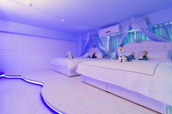 Imagen de la habitación del Hotel Alice Wonderland B&B. Foto 22