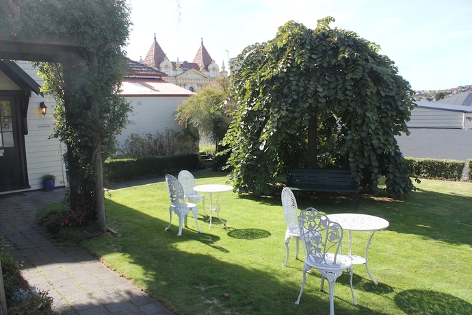 Imagen de los interiores del Hotel Alice's Cottages. Foto 19