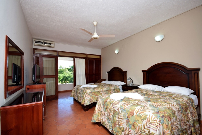 Imagen de la habitación del Hotel Alicia Beach. Foto 16