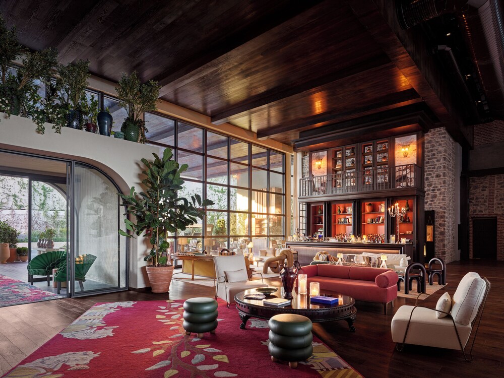 Imagen de los interiores del Hotel Ali&eacute;e Istanbul. Foto 9