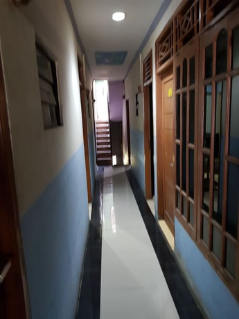 Imagen de los interiores del Hotel Alifah 1 Syariah. Foto 6