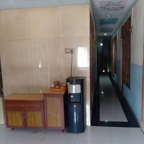 Imagen de los interiores del Hotel Alifah 1 Syariah. Foto 7