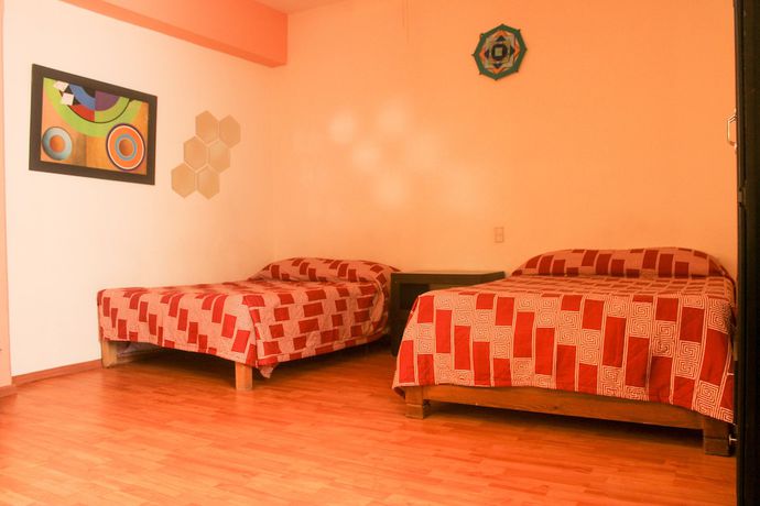 Imagen de la habitación del Hotel Alika. Foto 6