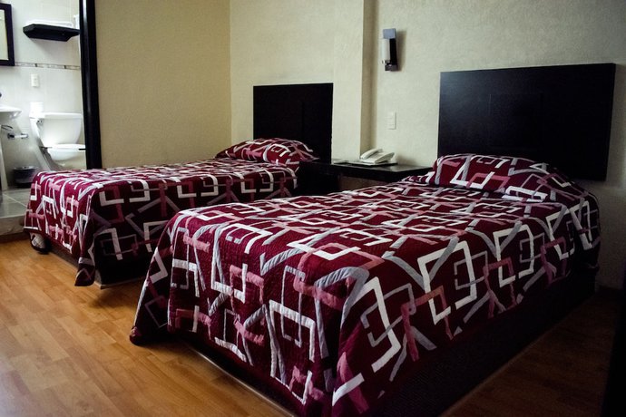 Imagen de la habitación del Hotel Alika. Foto 7