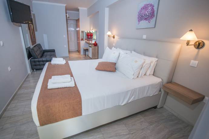 Imagen de la habitación del Hotel Aliki. Foto 4